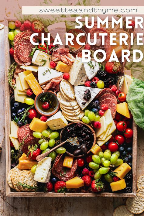 Learn how to create a beautiful charcuterie board for all your summer entertaining -- whether it's the fourth of July or a simple evening-- using a variety of meats and cheeses and all the bountiful fresh produce available! An easy and effortless appetizer or snack plate that can be used for any occasion. Charcuterie Board Summer, Summer Charcuterie Board, Summer Charcuterie, 4th July Food, Charcuterie Board Meats, Charcuterie Inspiration, Charcuterie Cheese, Charcuterie And Cheese Board, Charcuterie Recipes