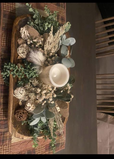 Dough Bowl Centerpiece, Wood Bowl Decor, Bowl Decor, Bowl Ideas, Decor Tray, Bowl Centerpiece, Dough Bowls, Bread Bowl, Dry Flower