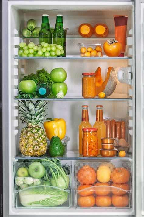 Stocked fridge with whole foods by Igor Madjinca - Stocksy United Fridge Photography, Stocked Fridge, Full Fridge, Fresh Meal, Green Food, Greens Recipe, Food Fresh, Whole Foods, Food Coloring