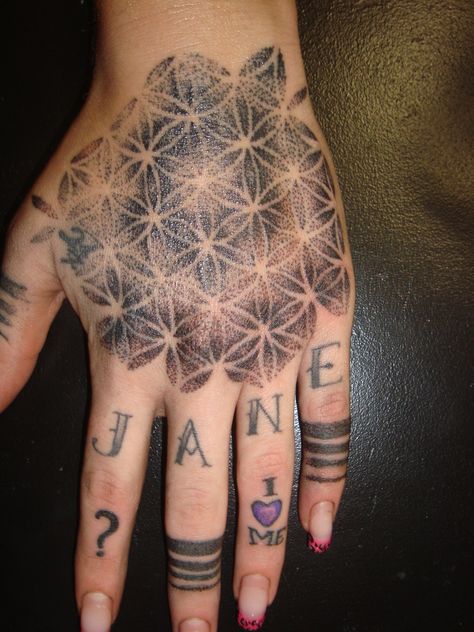 Tattoo | Dotwork Tattoo « Mary Jane Tattoo – Dotwork Artist – Stockholm ... I like the bands around her fingers. Sweden Tattoo, Geometric Flower Tattoo, Flower Of Life Tattoo, Mandala Flower Tattoos, Tattoo Dotwork, Dotwork Tattoo, Tattoo Flowers, Muster Tattoos, Geometry Tattoo