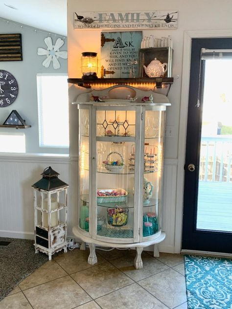 Repurposed Curio Cabinet done for $16. Kitchen Curio Cabinet Ideas, Repurpose Curio Cabinet, Painted Curio Cabinet Ideas, Curio Cabinet Redo, Painted Curio Cabinets, Curio Cabinet Makeover, Small Curio Cabinet, Restore Wood Furniture, Antique Curio Cabinet