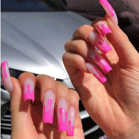 Nails For 12, Acrylic Nails Kylie Jenner, Kylie Nails, Kylie Jenner Nails, Celebrity Nails, Drip Nails, Short Nails Art, Nail Swag, Trendy Nail Art