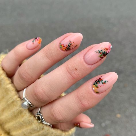 Fall Short Nail Designs, Her Nails, Short Nail, Short Nail Designs, Classy Nails, Funky Nails, Floral Nails, Chic Nails, Flower Nails