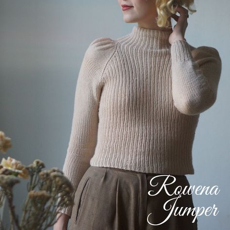 Spinning Yarn, Knit Sleeve, Yarn Shop, Blouse Pattern, Hand Dyed Yarn, Yarn Crafts, Yarn Dyeing, A Romantic, Keep Warm