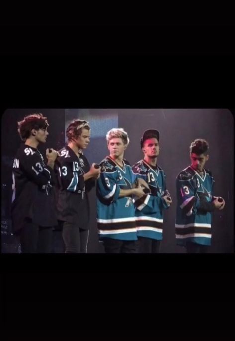 say less #1direction #niallhoran #harry #styles #payno #zayn #louistomlinsonicon Say Less, Mr Style, 1 Direction, Hockey Jersey, Niall Horan, One Direction, Harry Styles, Hockey, Quick Saves