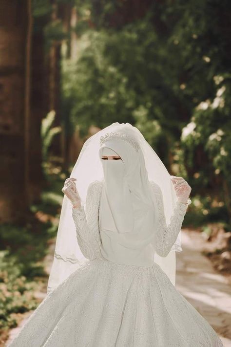 Islamic Wedding Dress Hijab Bride Bridal Gowns, Niqab Wedding Dress, Niqab Bride, Hijabi Wedding Dress, Muslim Wedding Dress Hijab Bride, Niqabi Bride, Muslim Wedding Hijab, Hijabi Wedding, Bridal Hijab Styles