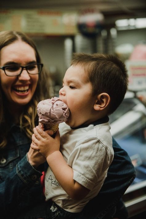 Photo of a boy eating an ice cream cone at Pier 57 in Seattle waterfront #pier57 #icecream #icecreamcone #visitseattle #seattlewithkids People Eating Ice Cream, Kids Eating Ice Cream, Ice Cream Photoshoot, Seattle With Kids, Ice Cream Eating, Ice Cream Pictures, Eating Photography, Ice Cream Photography, Seattle Waterfront