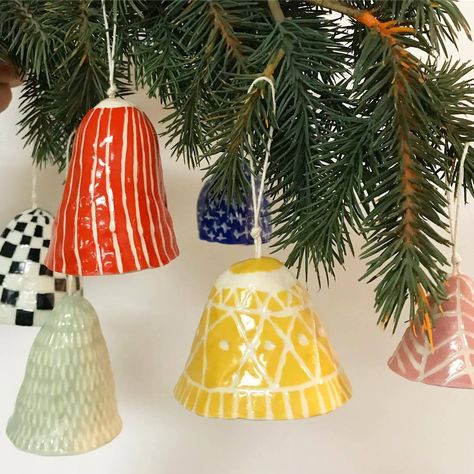 Lustik — Jarjour Pottery. Etsy Shop. Clay Christmas Decorations, Ceramic Christmas Decorations, Pottery Ornaments, Diy Ceramic, Christmas Clay, Keramik Design, Ceramic Christmas Trees, Diy Pottery, Clay Ornaments