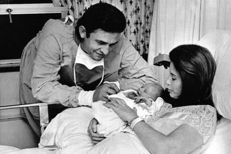 June And Johnny Cash, John Cash, Johnny Cash June Carter, June Carter, June Carter Cash, Johnny And June, Country Musicians, Carter Family, Walk The Line