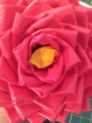 Duct Tape Flower Pen : 7 Steps - Instructables Duct Tape Flower Pens, Tape Flower, Duct Tape Flowers, Flower Pens, Brand Words, Duck Tape, Duct Tape, Pen, Flowers