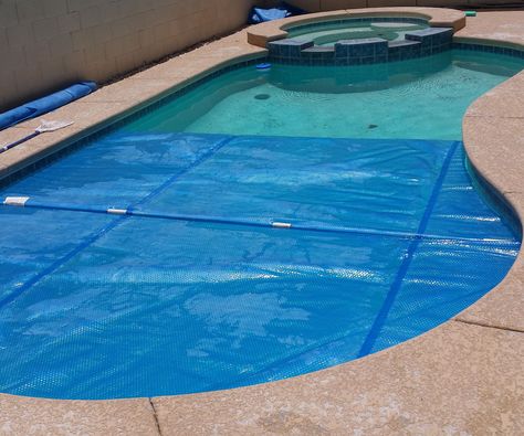 A solar blanket is a giant "bubble-wrap" cover that floats on the top of the water in your swimming pool. It provides a number of benefits: Heats the water with the sun - so its more comfortable and it extends the swimming season Reduces evaporation which saves on water refilling Blocks some of the UV light that destroys the chlorine in the water so you don't have to add as many pool chemicals. Helps keep the heat in at night when the temperature drops, especially important in deser...