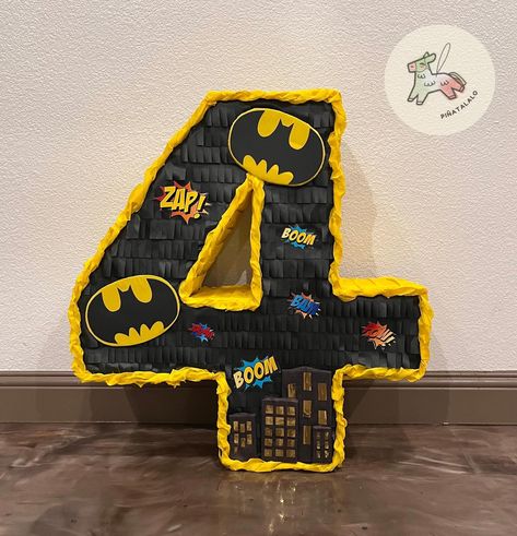 Batman comic 🦇 #batman #comics #piñatas #artesenal #batmanart #piñatapersonalizada #comicbooks #boom #gotham #power #dccomics #dcuniverse #batmanbeyond #piñataparty #piñataspersonalizadas Comic Batman, Pinata Party, Batman Beyond, Batman Art, Batman Comics, Dc Universe, Gotham, Dc Comics, Batman