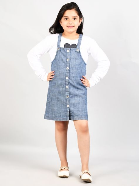 Denim Dungaree Dress, Kids Dungarees, Denim Dungaree, Dungaree Dress, Frock Dress, Girls Wardrobe, Dungarees, Types Of Dresses, Denim Fabric