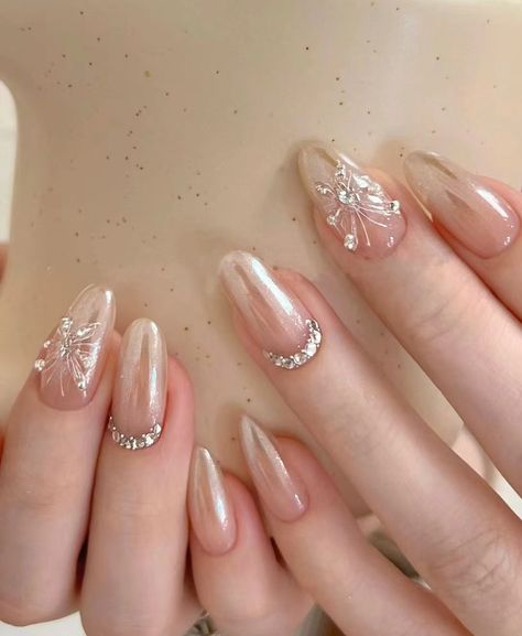 Nude Diamond Nails, Christmas Nails With Gems, Fairy Nails, Nude Polish, Extension Designs, Classy Christmas, Nail Jewelry, Diamond Nails, Nails 2024