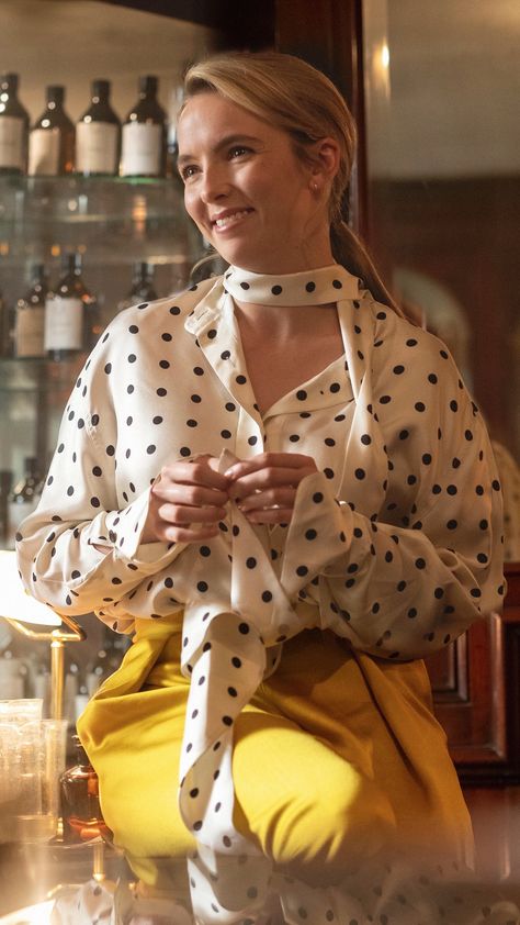 Jodie Comer, Killing Eve, Eve Outfit, Estilo Chic, Fashion Tv, Dressed To Kill, Look Fashion, Work Outfit, Style Icons