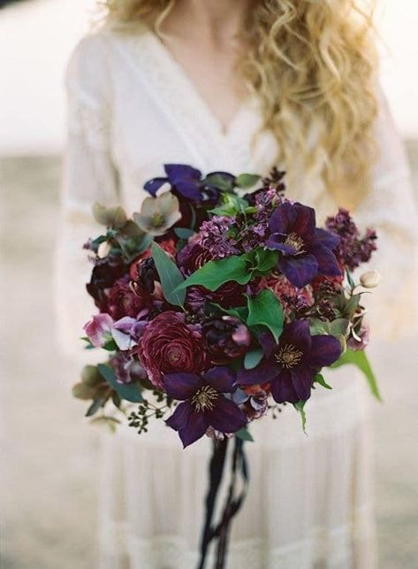 When we think winter, we think jewel tones, and this deep purple bouquet from Art With Nature would fit right in at a winter wedding. Jewel Tone Wedding Flowers, Dark Purple Wedding, Modern Bridal Bouquets, Wedding Flower Trends, Deco Champetre, Purple Wedding Bouquets, Ren Fest, Jewel Tone Wedding, Flowers And Greenery