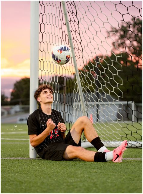 Soccer Senior Photos with Tuck - Jefferson City, Missouri Child Family Photographer Senior Photoshoot Ideas For Guys Soccer, Soccer Photography Ideas, Video Game Senior Pictures, Soccer Senior Pictures Boys, Soccer Team Photos Picture Poses, Soccer Graduation Pictures, Soccer Photoshoot Ideas, Soccer Media Day Poses, Sporty Poses