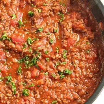 Homemade Spaghetti Meat Sauce, Homemade Pasta Sauce Recipe, Homemade Pasta Sauce, Homemade Spaghetti Sauce Recipe, Canned Spaghetti Sauce, Spaghetti Meat Sauce, Meat Sauce Recipes, Pasta Sauce Homemade, Spaghetti Sauce Recipe