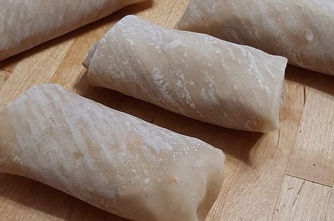 Keto Egg roll Wrappers Keto Egg Rolls Wrappers, Low Carb Egg Roll Wrappers, Keto Egg Roll Wrappers, Egg Roll Dough Recipe, Keto Egg Rolls, Keto Egg Roll, Keto Carnivore, Vegan Paleo Recipes, Egg Roll Wrappers