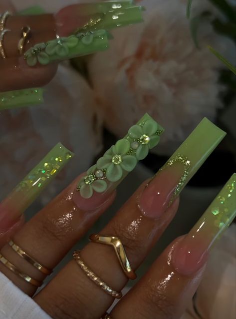 Ombre Acrylic Nails With 3d Flower, Princess In The Frog Quince Theme, Sweet Sixteen Color Theme, The Princess And The Frog Quinceañera, The Princess And The Frog Nails, Princess And The Frog Sweet 16 Nails, Princess In The Frog Nails, Tiana Themed Nails, Sweet 16 Party Ideas Princess And The Frog