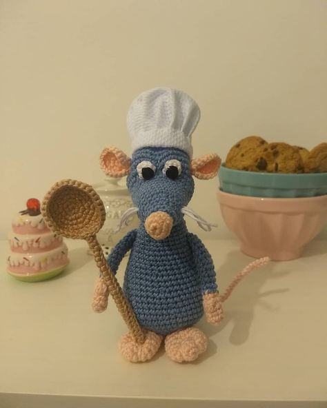 Remy Ratatouille Crochet Remi The Rat, Crochet Remy The Rat, Remy Crochet Pattern, Ratatouille Crochet Pattern, Crochet Ratatouille, Remy Ratatouille, Crochet Applique Patterns Free, Crochet Mouse, Headband Pattern