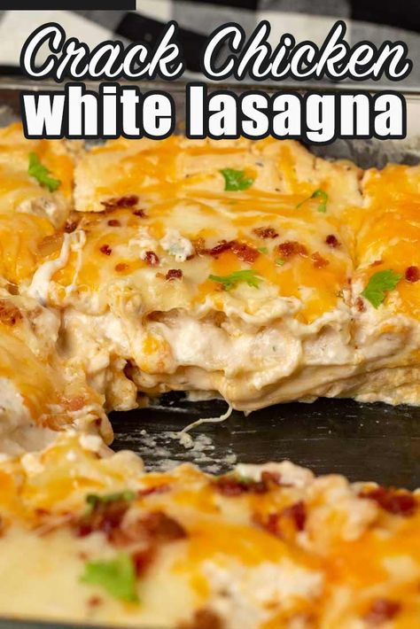 Cheesy Chicken Casserole, White Lasagna, Cheesy Ranch, Lasagna Casserole, Chicken Lasagna, Low Carb Meal, Rotisserie Chicken Recipes, Ritz Crackers, Ranch Seasoning