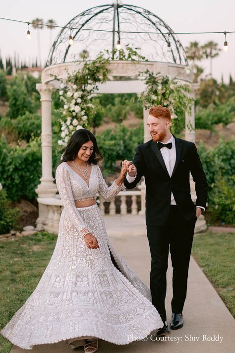 Punjabi Bridal Lengha White, White Wedding Lengha Bridal Lehenga, White Lengha Bridal, White Indian Lehenga, Indian Bridal Lehenga White, White Wedding Lengha, Off White Bridal Lehenga, White Lehenga Bridal, White And Black Reception