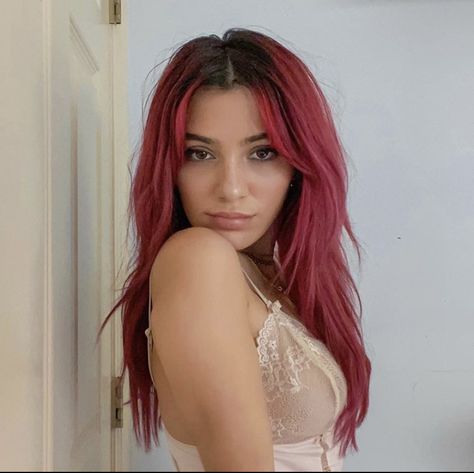 Niki Demar Hair, Niki Demar, Different Hair Colors, Valentines Gifts For Boyfriend, Dream Hair, Aesthetic Girl, Pink Nails, New Hair, Hair Tutorial