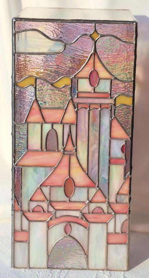 Disney Stained Glass, Diy Stained Glass Window, Stain Glass Window Art, Glass Painting Patterns, زجاج ملون, Glass Painting Designs, Glass Window Art, Stained Glass Diy, Stained Glass Crafts