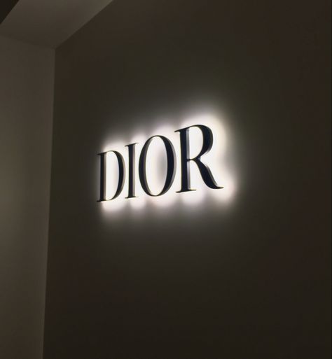 Dark Dior Aesthetic, Dior Astethic, Dior Aesthetic Dark, Dior Dark Aesthetic, Asthetic Picture Dark, Dior Brand Ambassador, Dior Sign, Emotional Walls, Can We Kiss