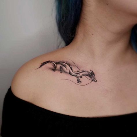 Dragon Tattoo Collarbone, Dragon Collarbone Tattoo, Collarbone Dragon Tattoo, Cute Collarbone Tattoos, Dragon Tattoo With Wings, Hamsa Hand Tattoo, Chinese Dragon Tattoos, Dragon Tattoo For Women, Japanese Dragon Tattoos