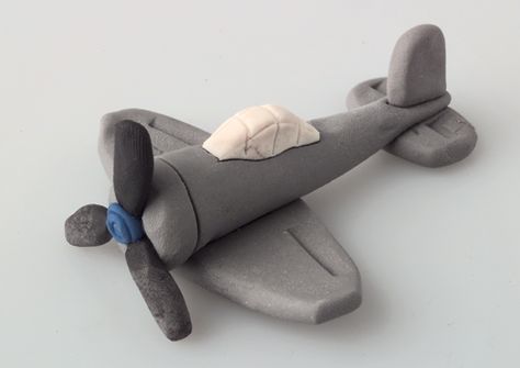 Ceramic airplane Ceramic Airplane, Clay Airplane, Clay Activity, Kids Clay, Clay Magnets, Kids Pottery, Sculpture Art Clay, How To Make Clay, How To Make Toys