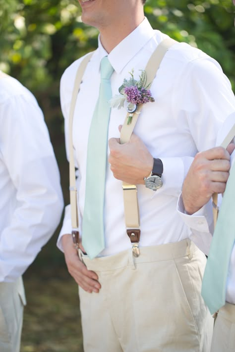 Lavender Backyard, Chambelan Outfits, White Tuxedo Wedding, Green Ties, Wedding Mint Green, Green Lavender, Groom Looks, Wedding Groomsmen, Mint Wedding