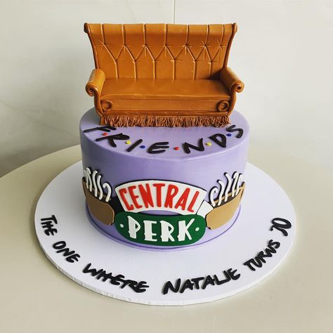 N I K O S C A K E S on Instagram: “The one where Natalie turns 30.... epic 🙌 #friendscake” Now Thats What I Call 30 Cake, Rachel's 30th Birthday Friends, Friends 30th Birthday Cake, Friends 30th Birthday Theme Cake, Friends Tv Birthday Cake, Turning 30, 30 Cake, 40th Cake, Friends Cake