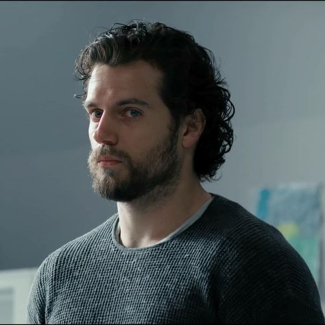 Walter Marshall Henry Cavill, Henry Cavill Mustache, Henry Superman, Big Nose Beauty, Howl And Sophie, Love Henry, Henry Williams, Beard Hairstyle, Henry Cavill