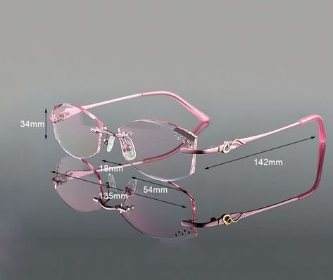 Rimless Glasses Women, Ladies Eyeglasses Frames, Womens Eyewear, Classy Glasses, Glasses Inspiration, Fancy Glasses, Women's Eyewear, Womens Eyewear Frames, Funky Glasses