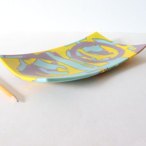 A fused glass art plate with an abstract yellow, purple and green design. Bullseye Glass, Glass Fusing, Online Tutorials, Fused Glass Art, Glass Artists, I Fall In Love, I Fall, Fused Glass, Kiln