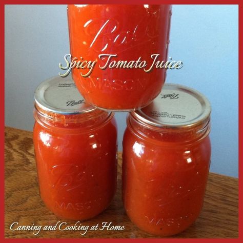 Spicy Tomato Juice Canning Beverages, Spicy Tomato Juice, Fruit Smoothies Healthy, Canning Tomato Juice, Tomato Juice Recipes, Pressure Canning Recipes, Quick Smoothies, Spicy Drinks, Smoothie Fruit