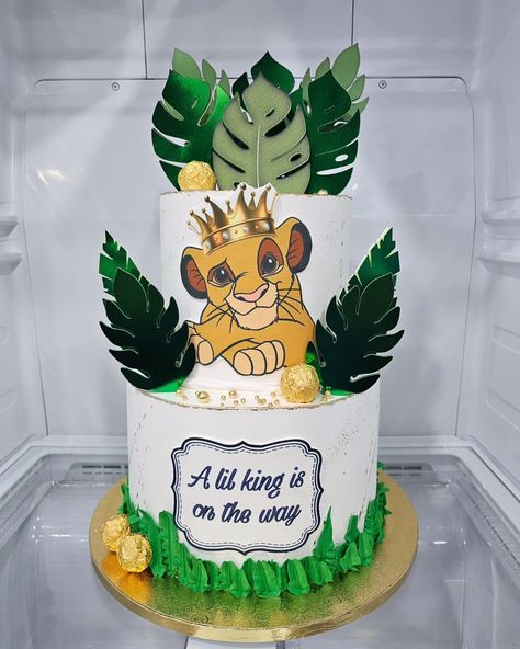 #Repost 📷 by @aris_cakes.phx: A lil King is on the way 👑 #babyshowercake #thelionkingcake #disneycake #madewithlove #cakeofinstagram #phoenixbakery #Phoenix #elreyleon @inkedibles Lion King Baby Shower Cake, Lion Baby Shower Theme, Simba Baby Shower, Lion King Theme, Lion Baby Shower, King Cake Baby, Ocean Birthday Party, Lion King Baby Shower, Lion King Baby