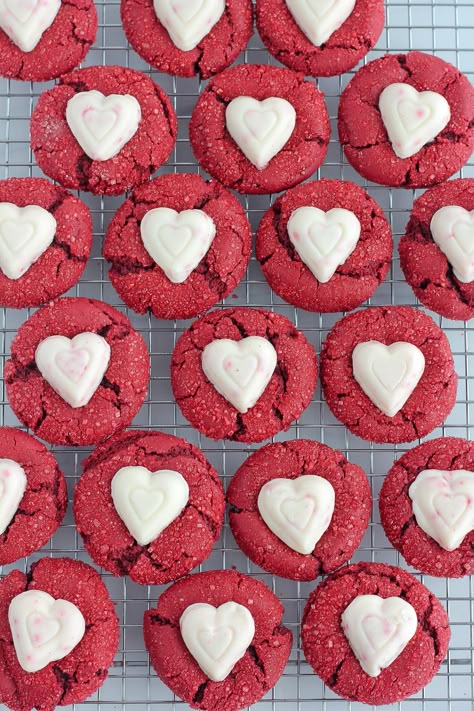 Red Velvet Heart Cake Mix Cookies - Baking with Blondie Red Velvet Heart Cake, Blondie Cookies, Chocolate Hearts Candy, Red Velvet Cake Mix Cookies, Baking With Blondie, White Chocolate Candy, Red Velvet Cake Mix, Chocolate Peanut Butter Pie, Valentine's Day Treats