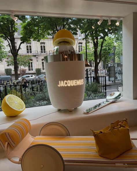 @jacquemus my favourite 🥰👌🏼 | Instagram Jacquemus Window Display, Jacquemus Color Palette, Jacquemus Marketing, Jacquemus Store, Ads Creative, Pop Up Shops, Pop Up Store, Logo Ideas, Window Display