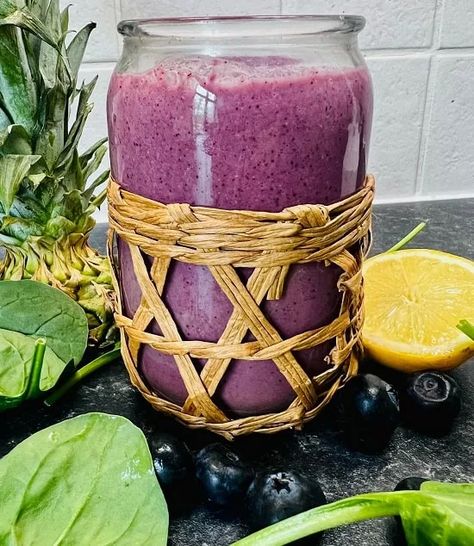 Easy Smoothie For Digestion Digestion Smoothie, Bloat Relief, Fiber Rich Fruits, Food For Digestion, Constipation Relief, Food Coma, Easy Smoothies, Optimal Health, Yummy Smoothies