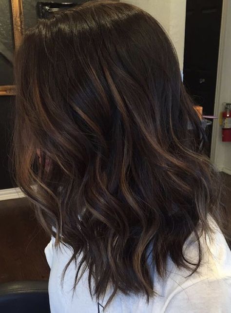 Rambut Brunette, Brunette Ombre, Brown Hair Shades, Chocolate Brown Hair Color, Brown Hair Balayage, Beauty Lounge, Balayage Brunette, Ombre Hair Color, Brown Hair With Highlights