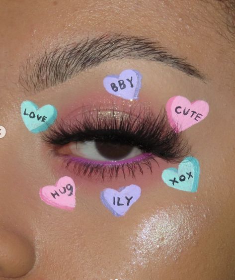 Valentine Eye Makeup, Showgirl Makeup, Vday Makeup, Holiday Eyeshadow, Day Eye Makeup, New Makeup Ideas, Candy Makeup, Day Makeup Looks, Rose Makeup