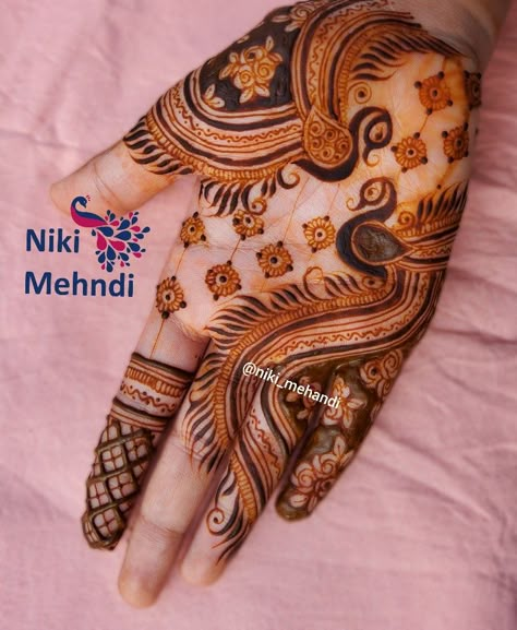 Mehedi Degins, Indian Peacock, Indian Mehndi Designs, Mehndi Designs 2018, Mehndi Designs Bridal Hands, Modern Mehndi Designs, Engagement Mehndi Designs, Full Mehndi Designs, Stylish Mehndi Designs