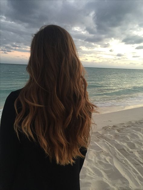 Beach hair don't care #hair #beach #longhair Oil For Healthy Hair, Face Mask Aesthetic, Mask Aesthetic, For Healthy Hair, Rosemary Oil, Wavy Hair, Rosemary, Healthy Hair, Beauty Tips