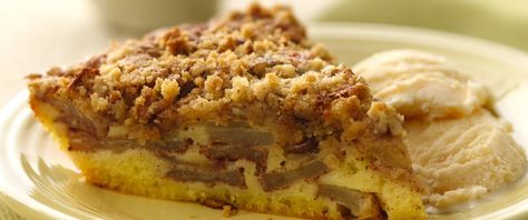 Gluten free apple pie? Try our tasty version thanks to Bisquick® Gluten Free mix. Impossible Apple Pie, Apple Streusel Pie, French Apple Pie, Streusel Pie, Gluten Free Apple Recipes, Gluten Free Pancake, Dutch Apple Pie Recipe, Gluten Free Apple Pie, Gluten Free Bisquick