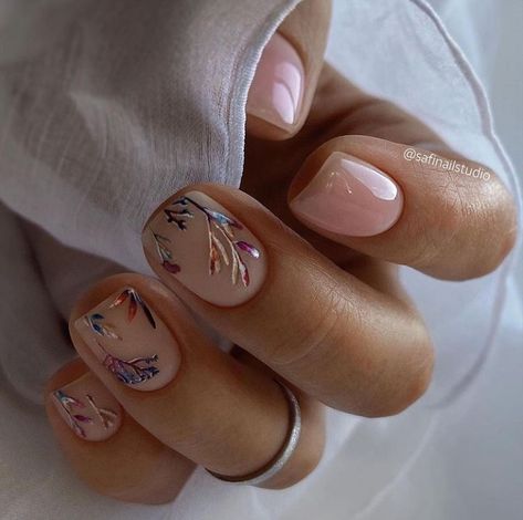 Nails Inspiration Korean, Neutral Nail, Squoval Nails, Modern Nails, Her Nails, Short Nail Designs, Oval Nails, Beauty Stuff, Classy Nails