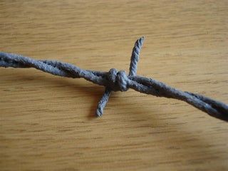 How to Make Cheap Fake Barb Wire : 3 Steps (with Pictures) - Instructables Fake Barbed Wire, Barbed Wire Art, Barb Wire, Western Crafts, Diy Props, Natural Twists, Western Theme Party, Wire Diy, Western Parties