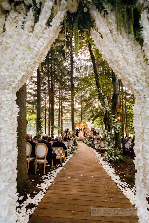 Non Basic Wedding Ideas, Cottagecore Wedding Venue Aesthetic, Places For Wedding Ceremony, Wedding Locations Aesthetic, Floral Vision Board, Wedding Venues Outdoor Trees, Wedding Venue Twilight, Wedding Curtain Entrance Outdoor Ceremony, Whimsical Romance Wedding Theme